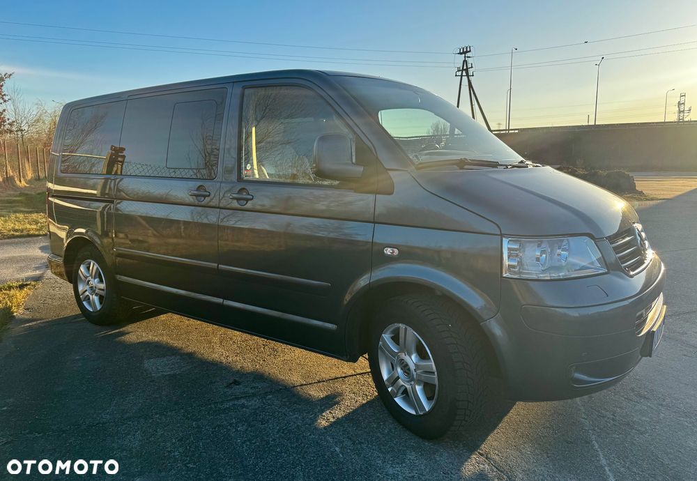Volkswagen Multivan - 3