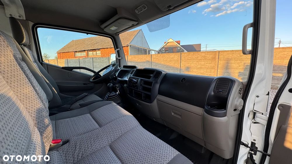 Nissan Cabstar - 8