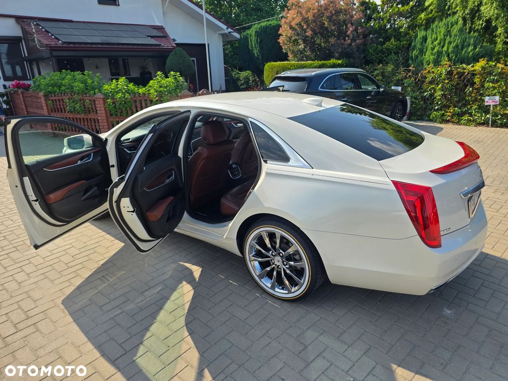 Cadillac XTS - 39