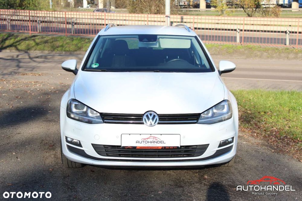 Volkswagen Golf - 2