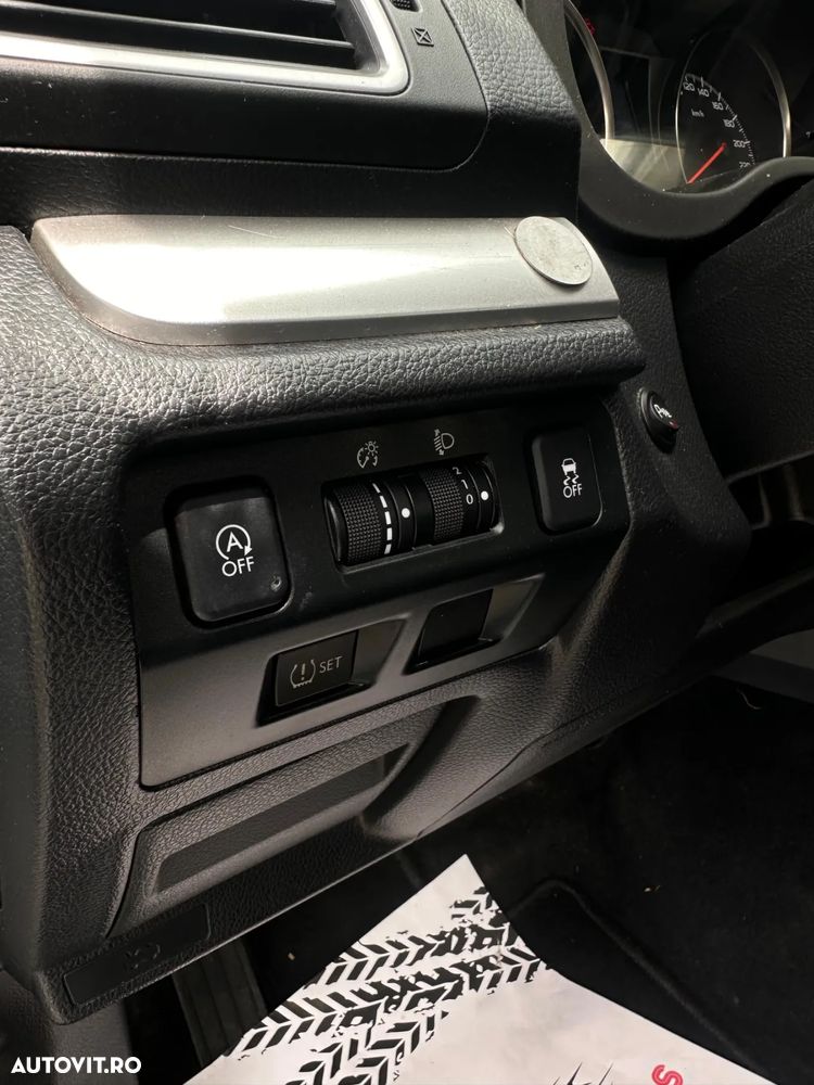 Subaru Impreza 2.0i Active - 17