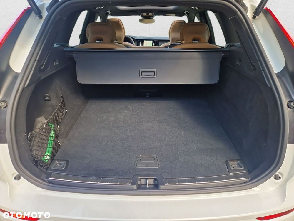Volvo XC 60 - 25