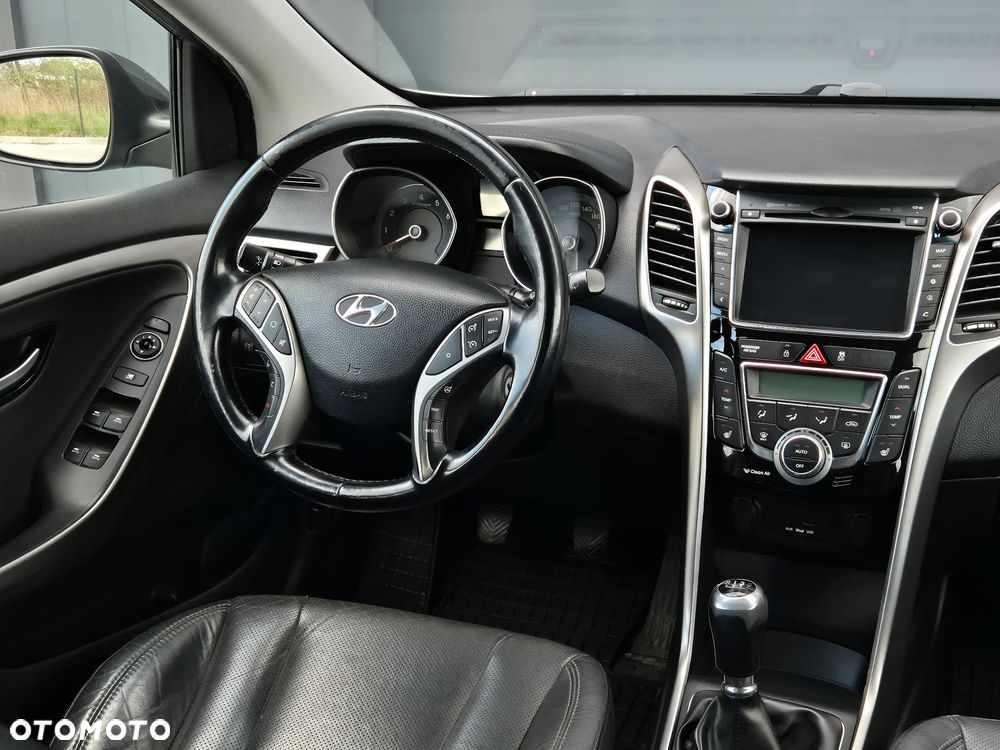 Hyundai i30 1.4 Premium - 6