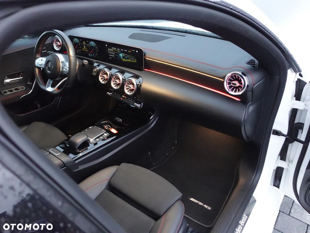 Mercedes-Benz CLA 250 4-Matic AMG Line 7G-DCT - 5