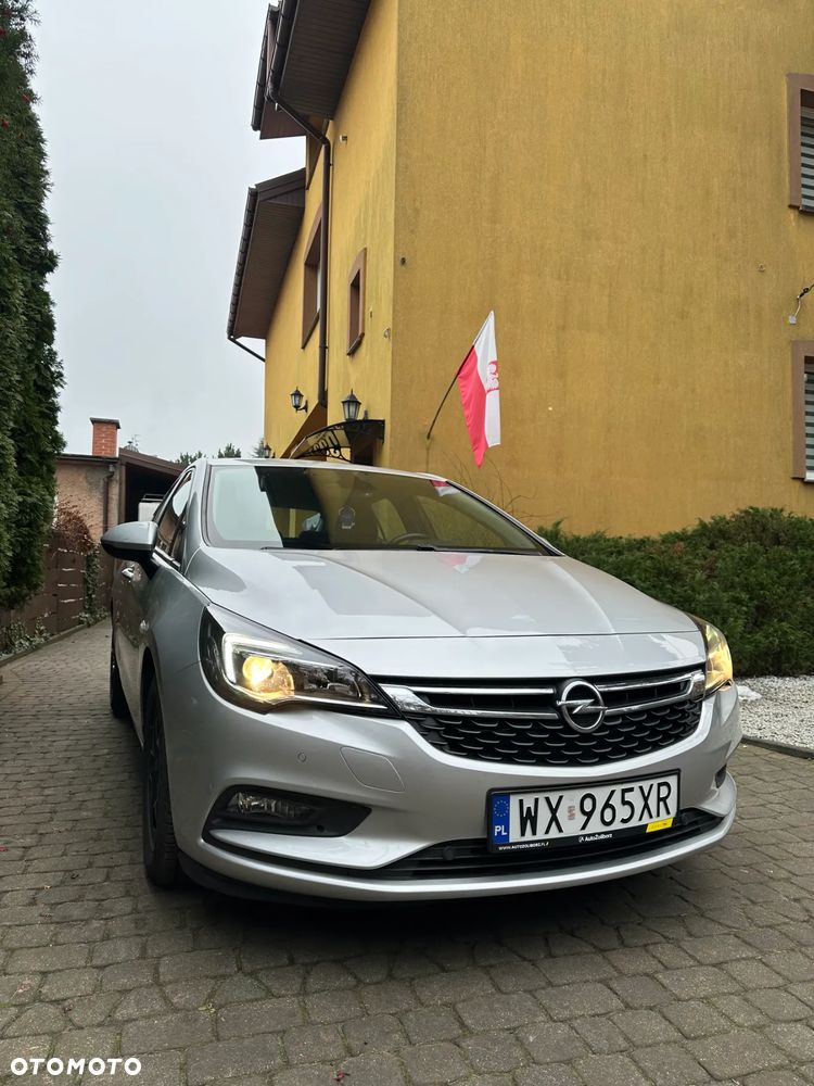 Opel Astra 1.6 CDTI Enjoy - 1