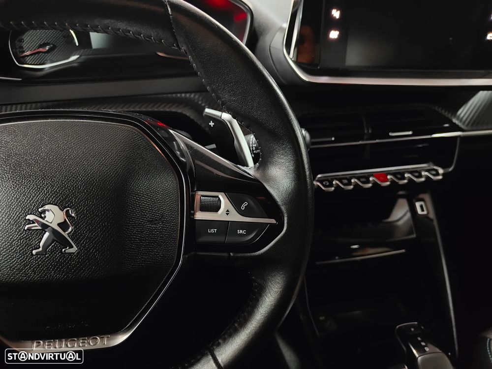 Peugeot 208 1.2 PureTech Allure EAT8 - 52