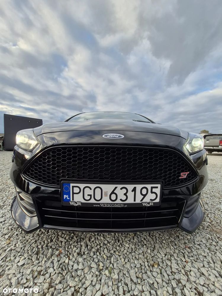 Ford Focus 2.0 EcoBoost ST - 18