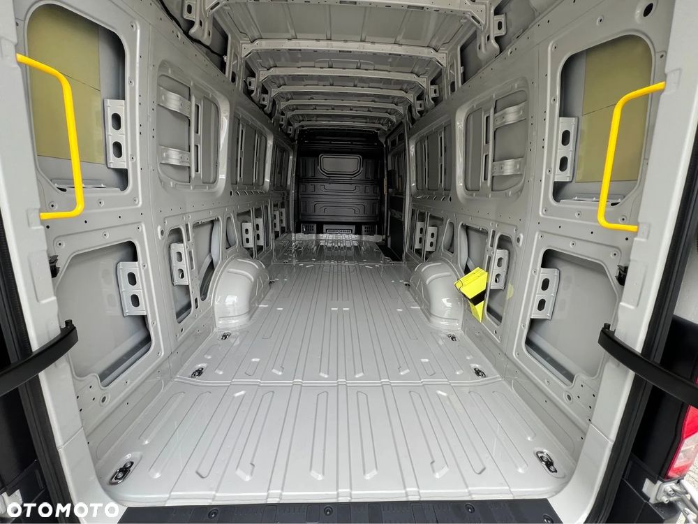 Volkswagen Crafter - 6