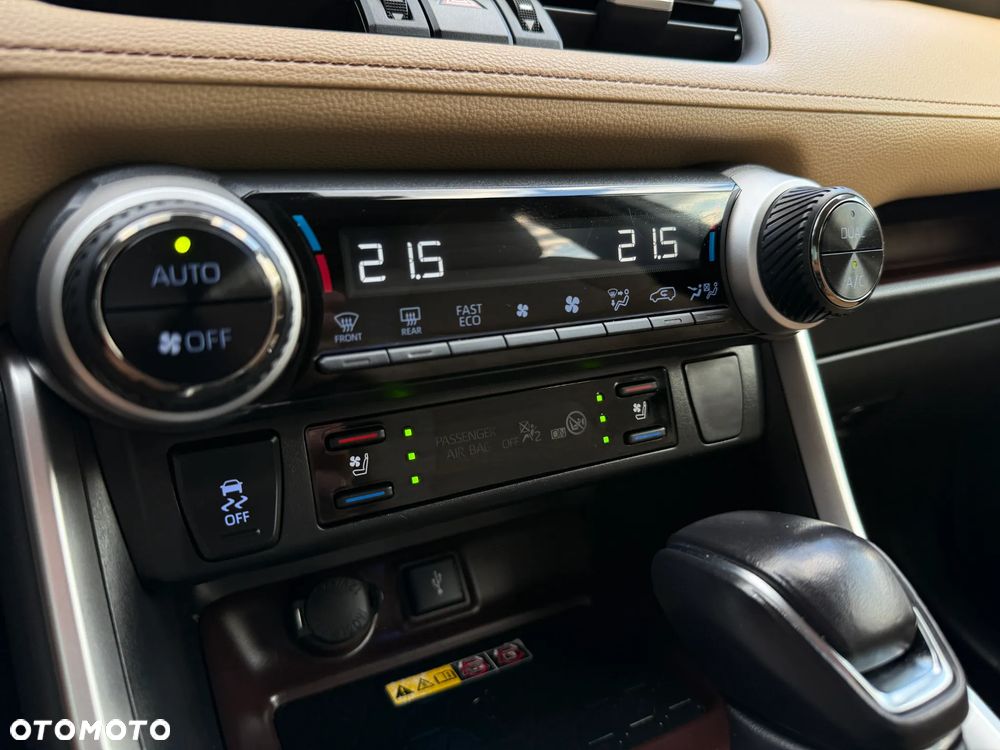 Toyota RAV4 2.5 Hybrid Executive 4x4 - 38