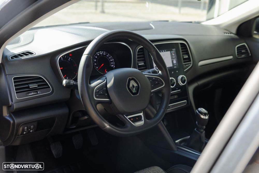 Renault Mégane Sport Tourer 1.5 Blue dCi Limited - 12