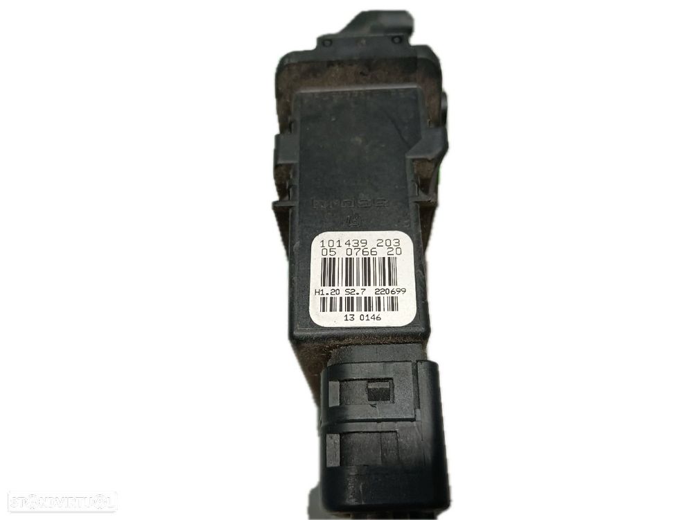 Motor Elevador Trás Esquerdo Volkswagen Passat (3B2) - 3
