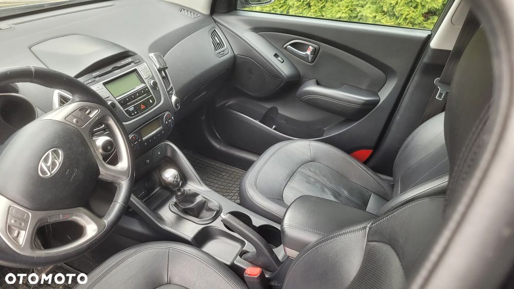 Hyundai ix35 1.6 2WD Style - 17