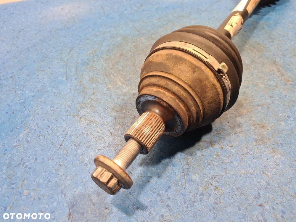 VOLKSWAGEN PASSAT B8 PÓŁOŚ PRAWA PRZÓD 3Q0407272BG CUAA - 6