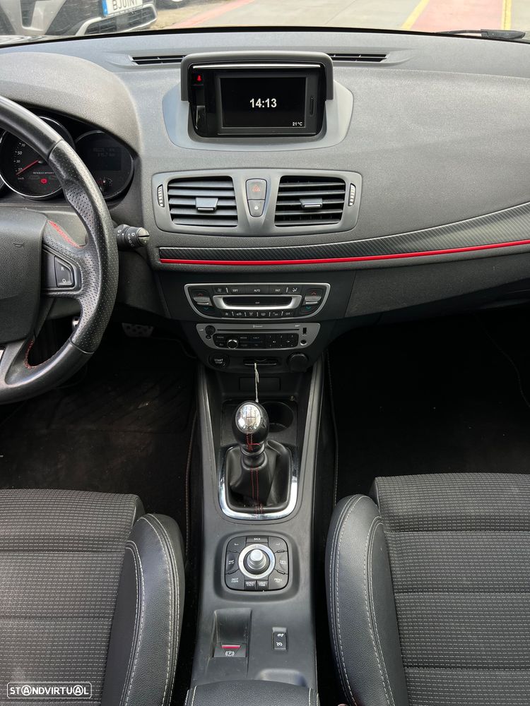 Renault Mégane Sport Tourer 1.5 dCi GT Line SS - 17