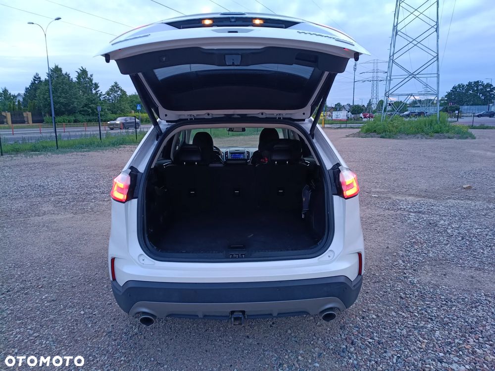 Ford Edge - 9