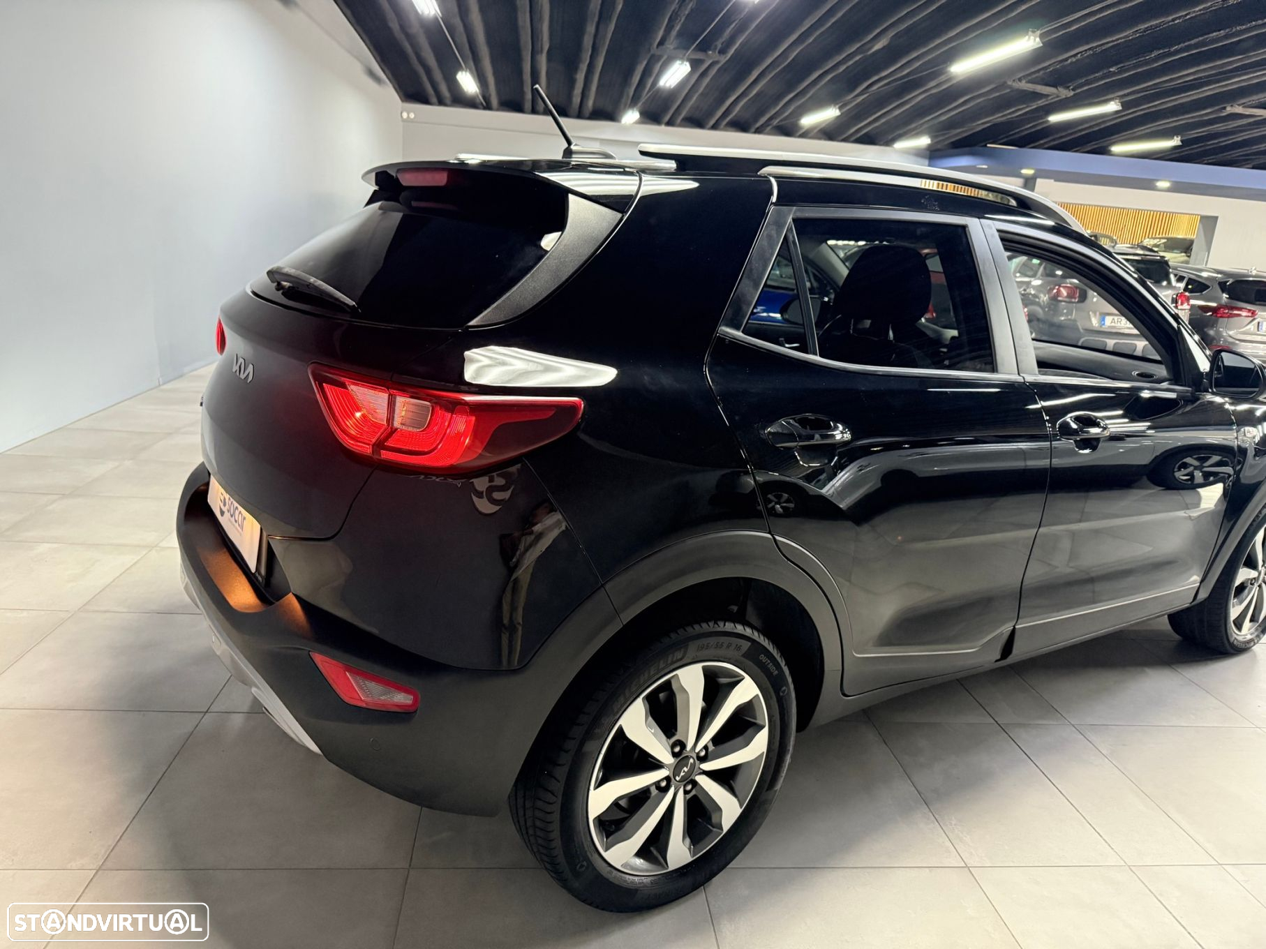 Kia Stonic 1.2 Dynamic - 4