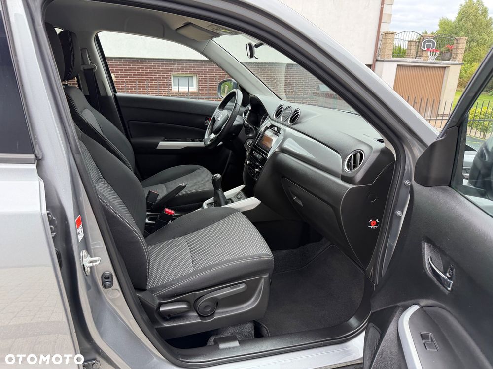 Suzuki Vitara 1.6 (4x2) Comfort+ - 14