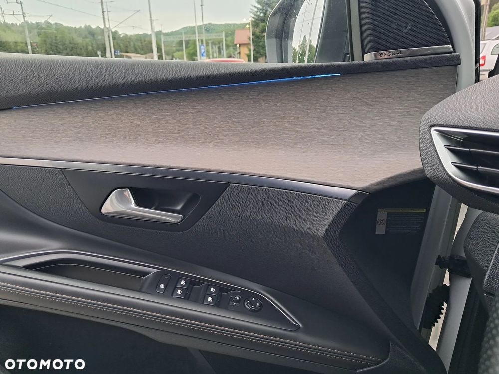 Peugeot 5008 BlueHDi 180 EAT8 GT - 23
