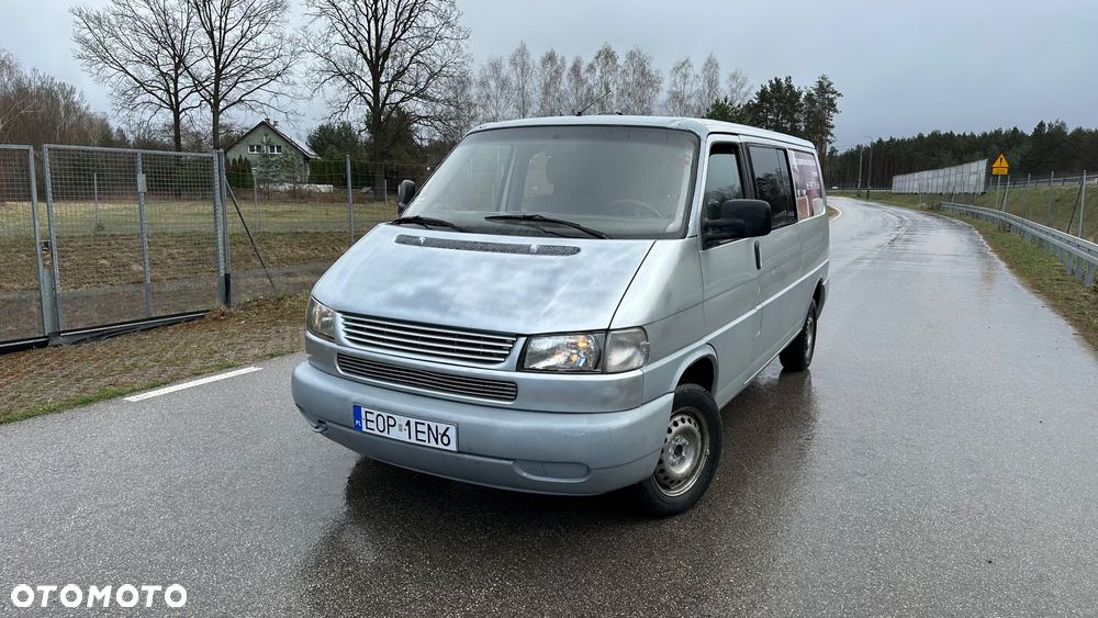 Volkswagen Transporter - 1
