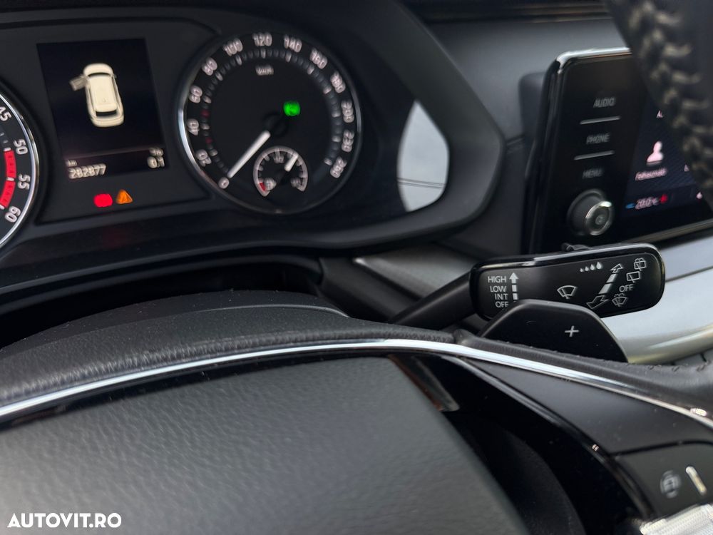 Skoda Octavia 2.0 TDI DSG Premium Edition - 13