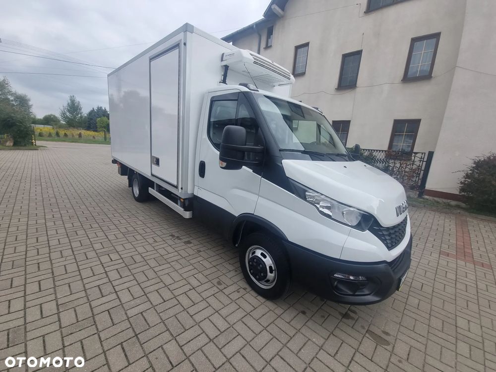 Iveco Daily 35c16  3.0  Chłodnia +Winda 8e-pall - 19