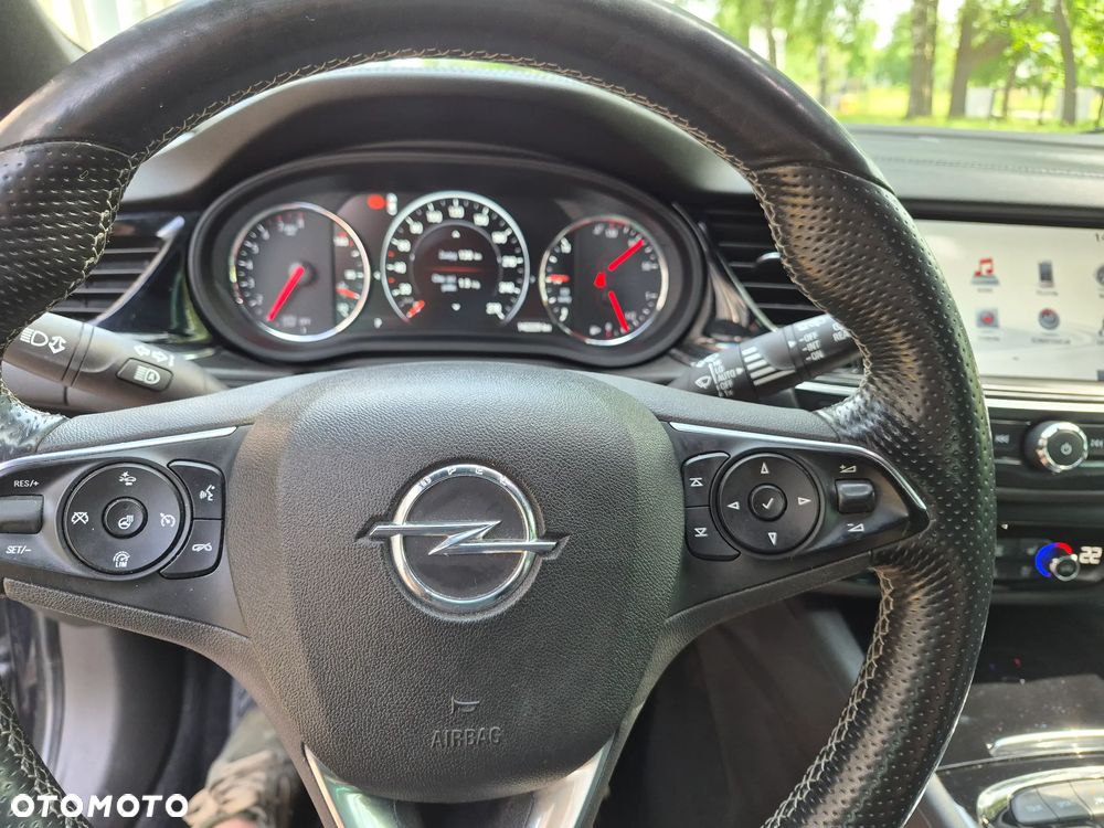 Opel Insignia 2.0 T 4x4 Elite S&S - 13