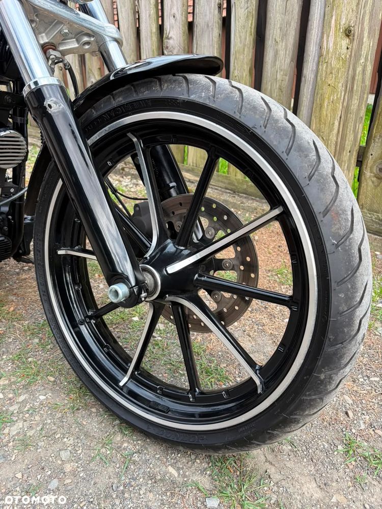 Harley-Davidson FXSB Breakout - 19