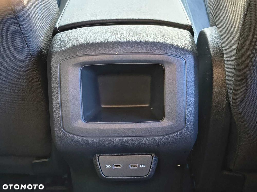 Volkswagen T-Cross - 27