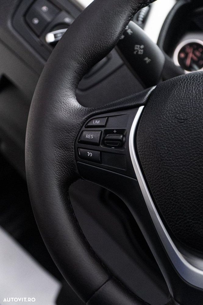 BMW Seria 3 318d Aut. Advantage - 21