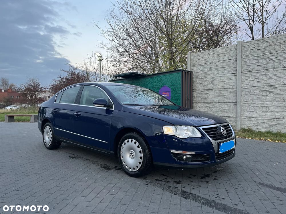 Volkswagen Passat 2.0 TDI Comfortline - 6