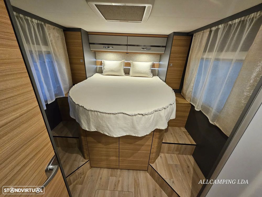 Dethleffs Trend Cama central+Basculante - 35