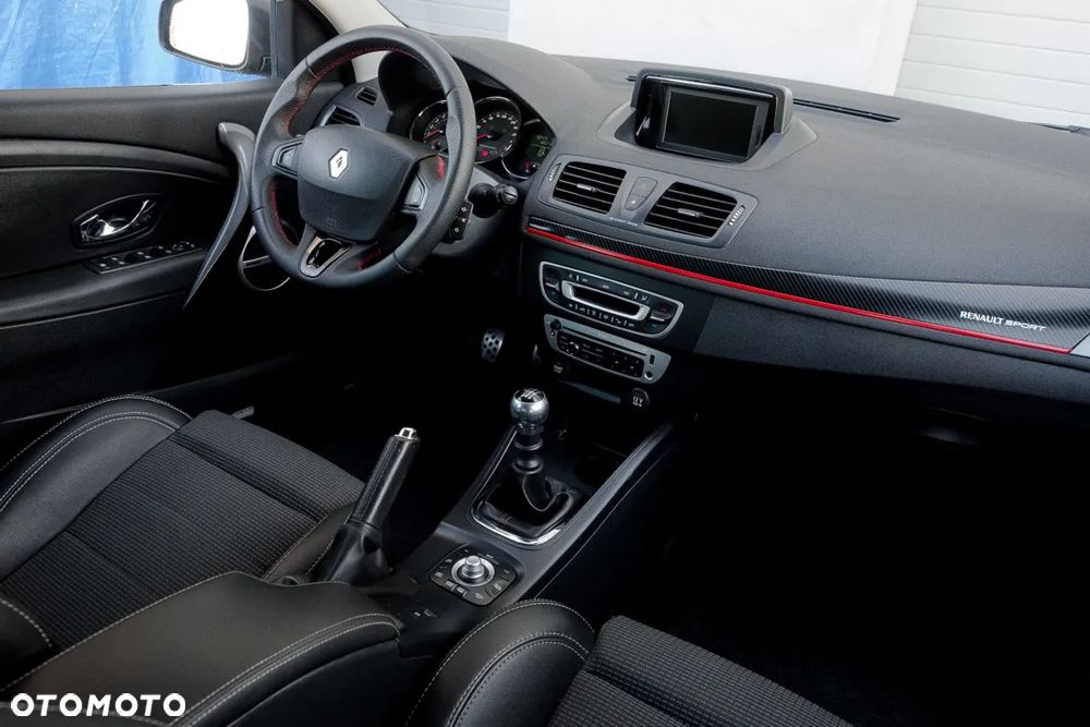 Renault Megane GT 220 - 40