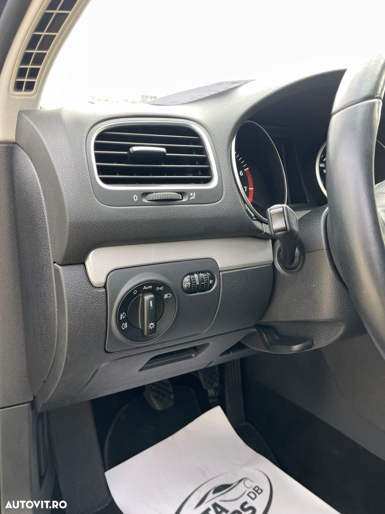 Volkswagen Golf 1.4 TSI BlueMotion Technology Comfortline - 32