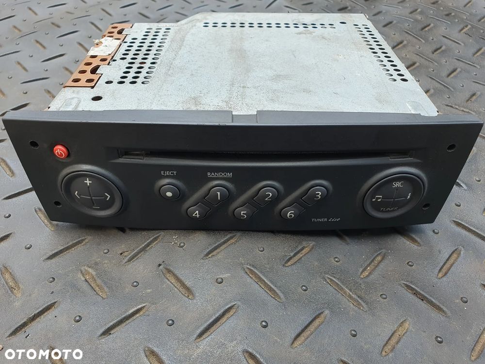 RENAULT SCENIC II RADIOODTWARZACZ RADIO FABRYCZNE RENRDW131-10 8200300858B - 1