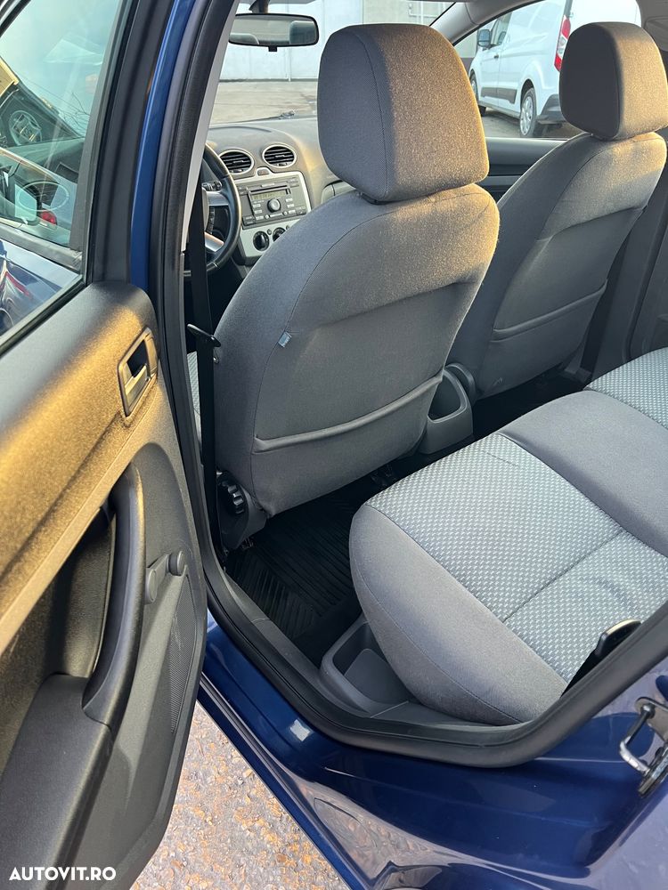 Ford Focus 1.8 TDCi Trend - 30