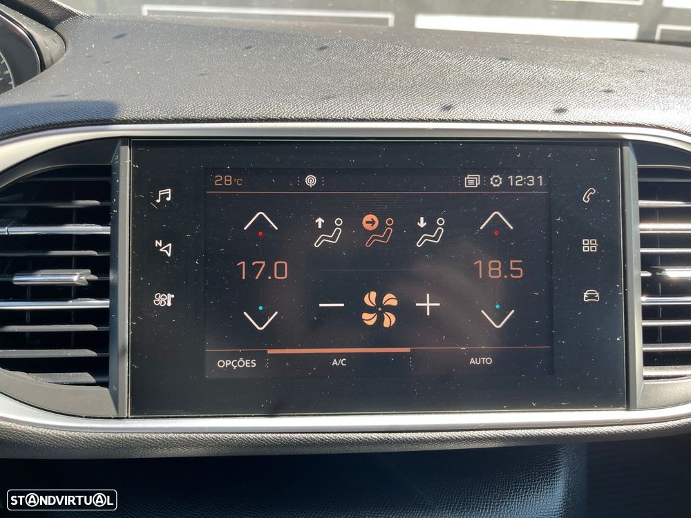 Peugeot 308 1.5 BlueHDi GT Line EAT8 - 29