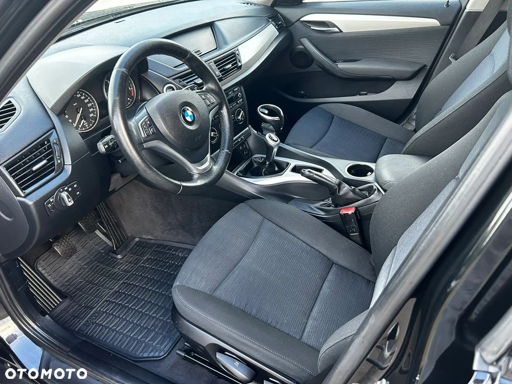 BMW X1 sDrive16d xLine - 7