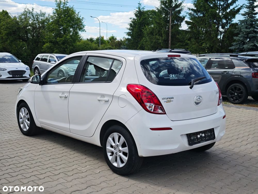 Hyundai i20 1.25 Classic + - 9