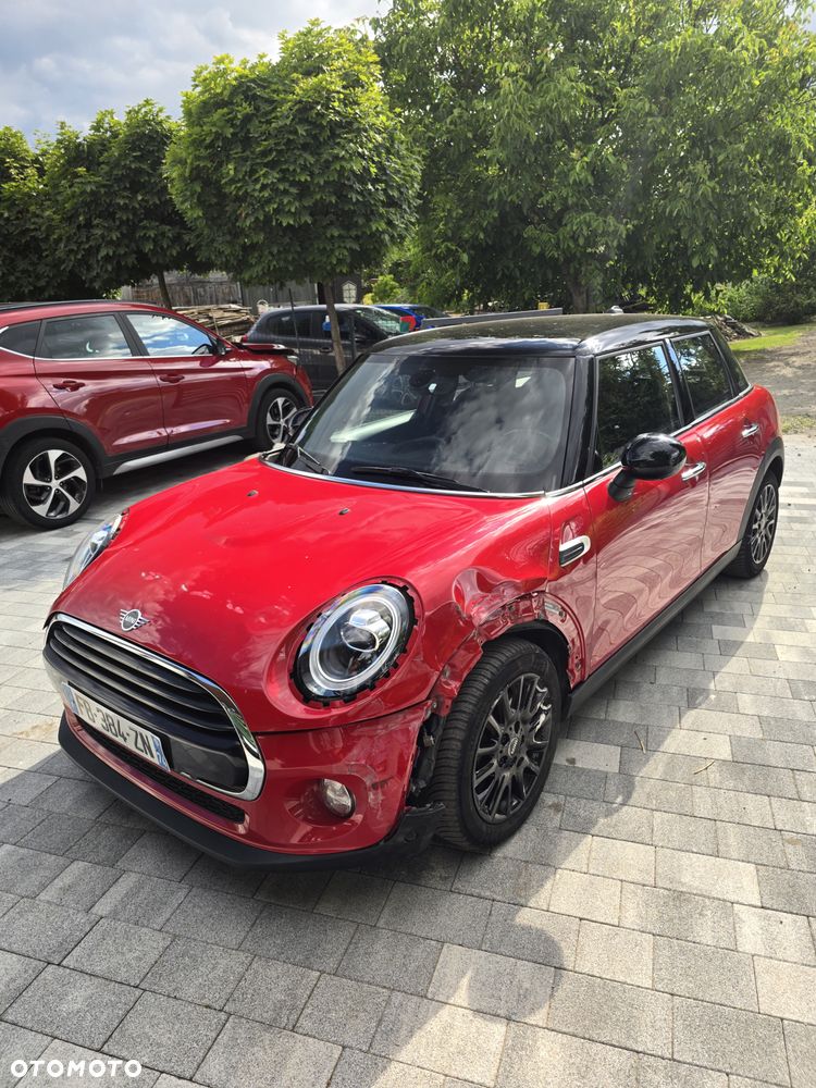 MINI Cooper Essential Trim - 11