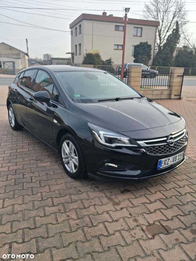 Opel Astra - 2