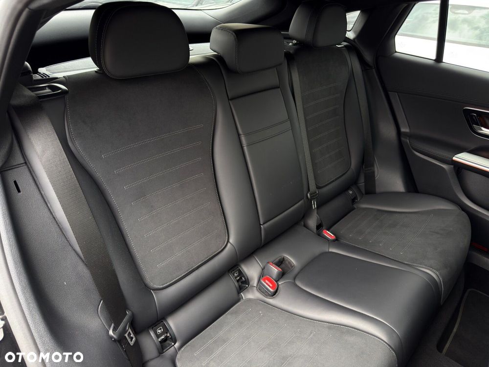 Mercedes-Benz GLC 200 d mHEV 4-Matic AMG Line - 31