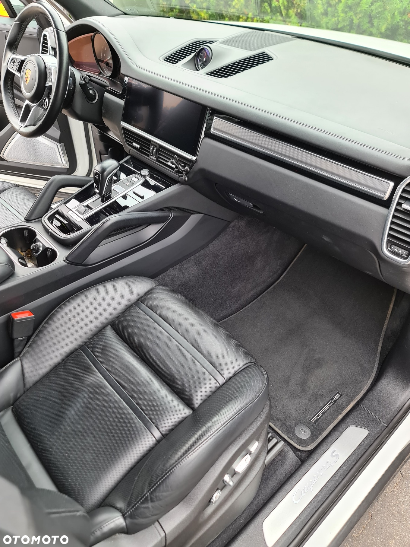 Porsche Cayenne S - 15