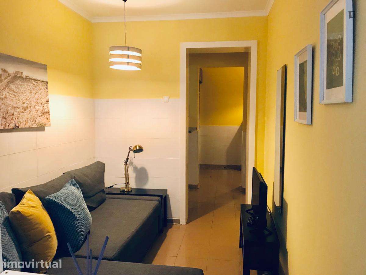 Apartamento com 1 quartos - localizado em Roma-Areeiro Lisbon - Grande imagem: 4/13
