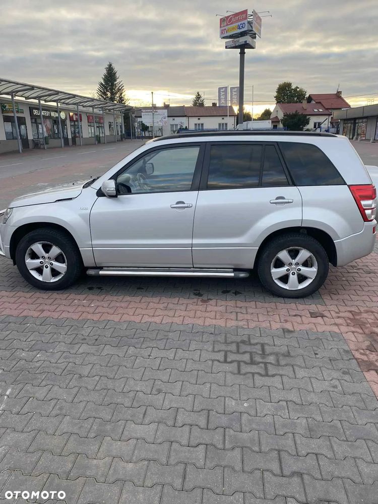 Suzuki Grand Vitara 1.9 DDiS - 3