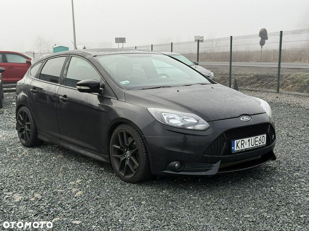 Ford Focus 2.0 EcoBoost ST - 3