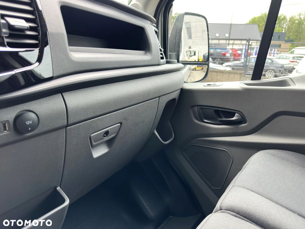 Ford Transit - 21
