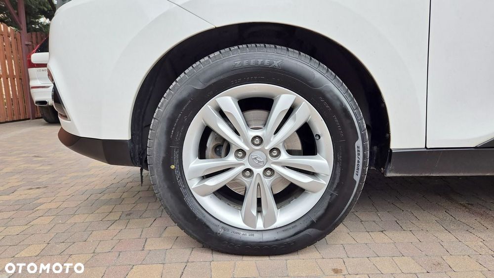 Hyundai ix35 2.0 CRDi 4WD Automatik Premium - 11