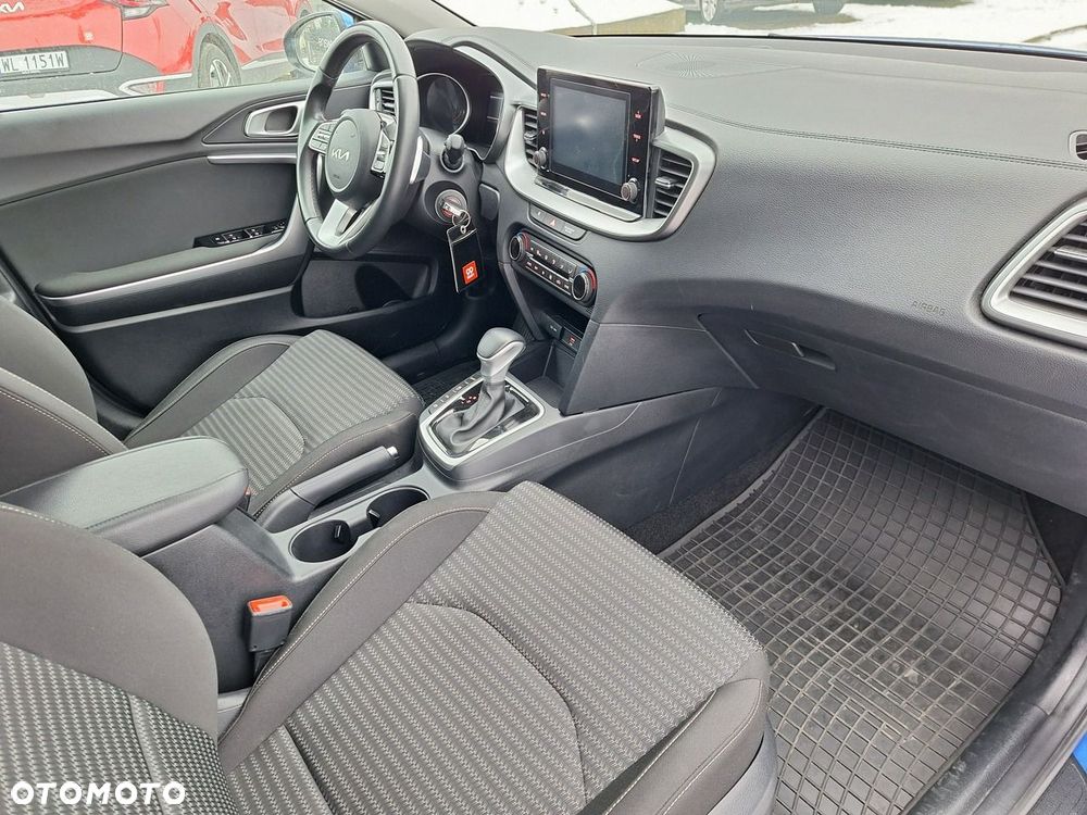 Kia Ceed 1.5 T-GDI M DCT - 26