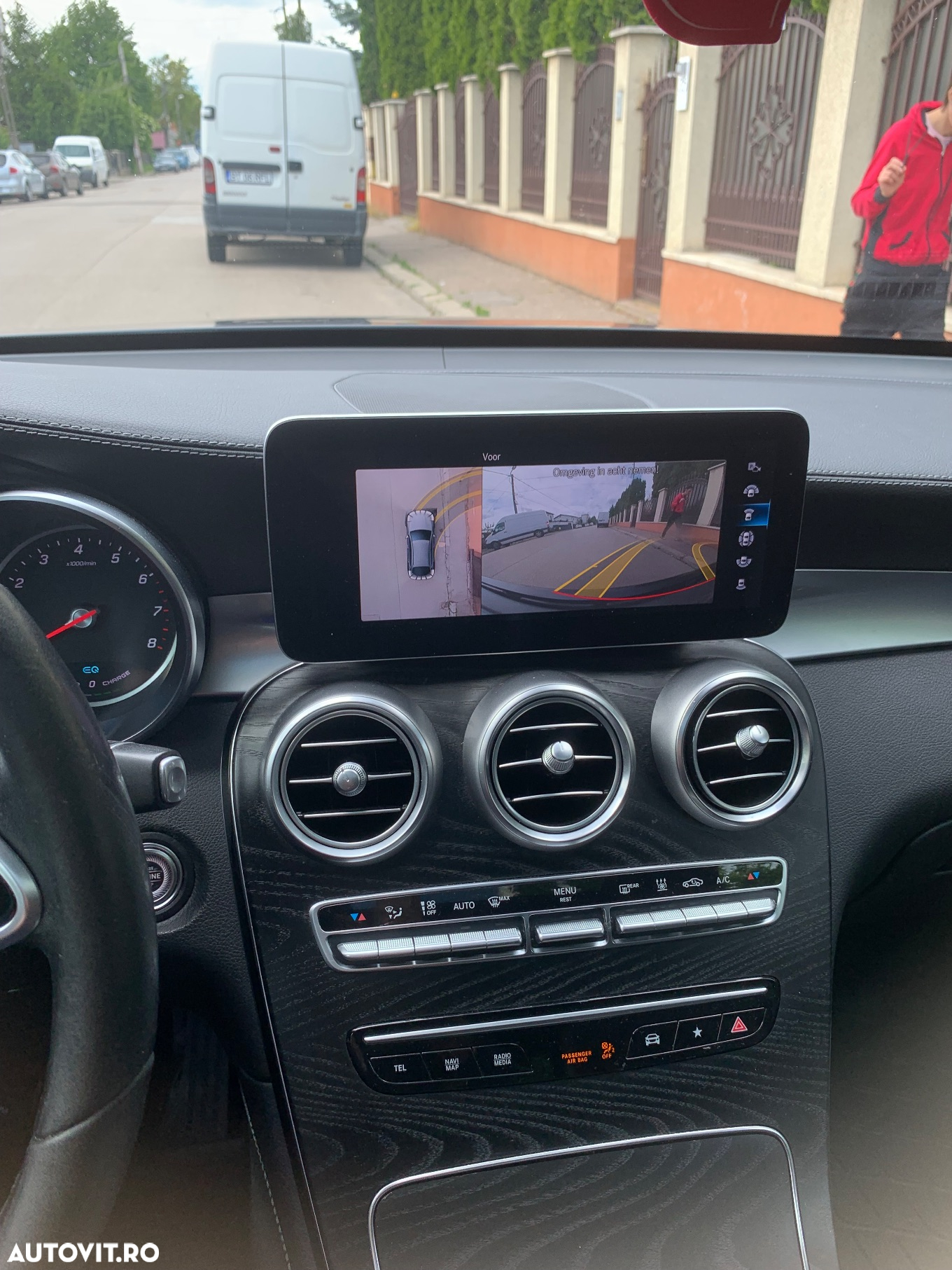 Mercedes-Benz GLC Coupe 300 e 4Matic 9G-TRONIC Exclusive - 4