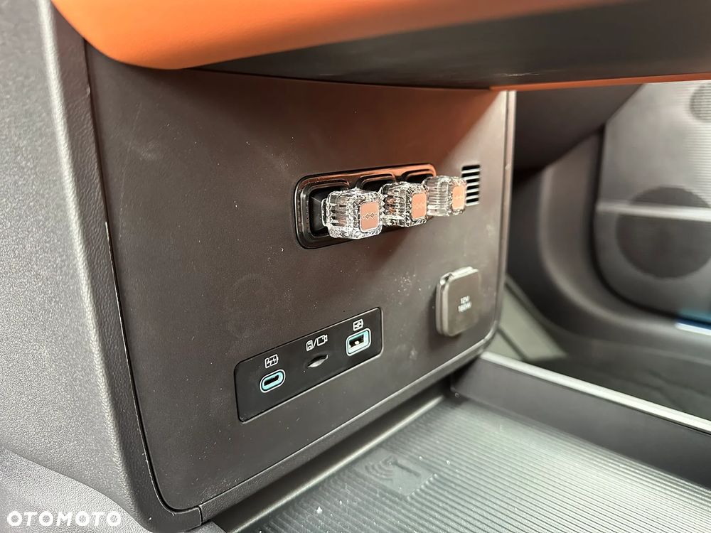 BYD Leopard 7 - 32